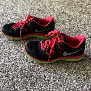 Nike Tennis Shoes- Womens size 7.5